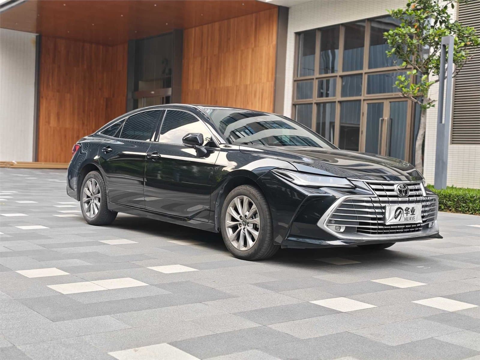 2024 Toyota Avalon 2.0L Used Car gallery