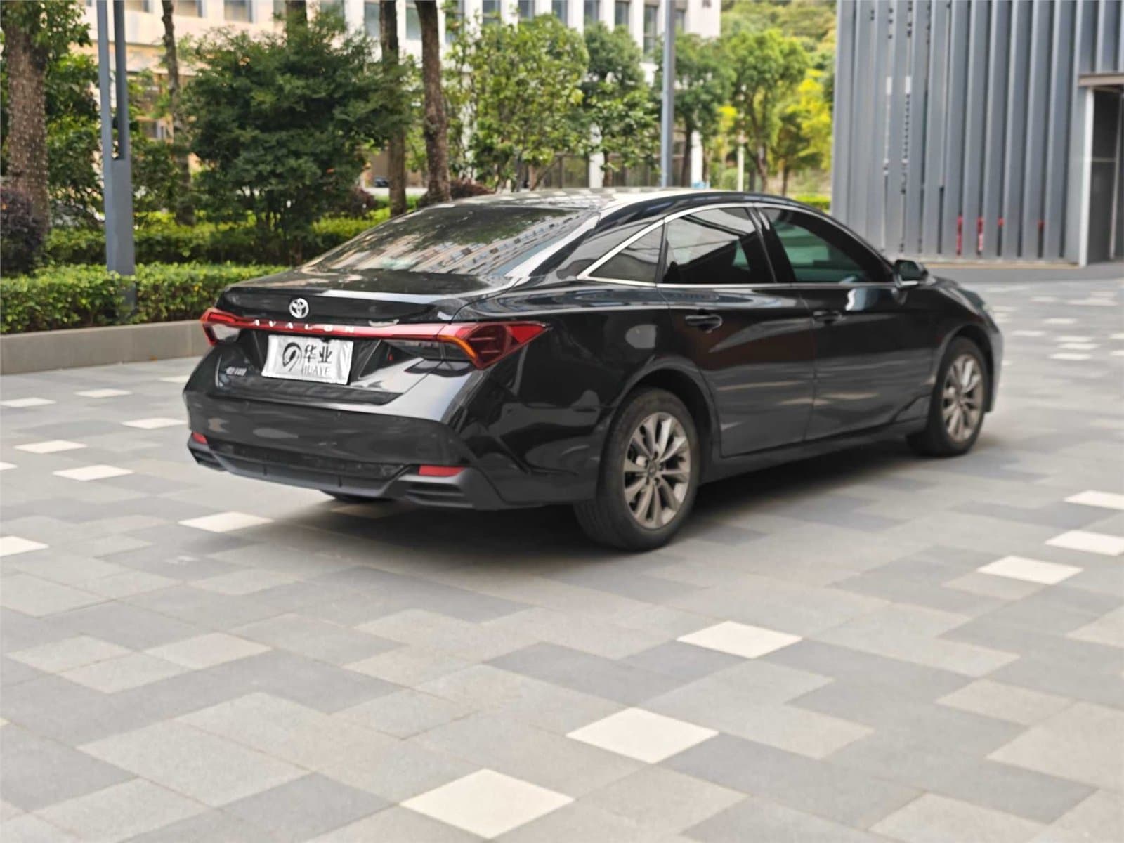 2024 Toyota Avalon 2.0L Used Car gallery