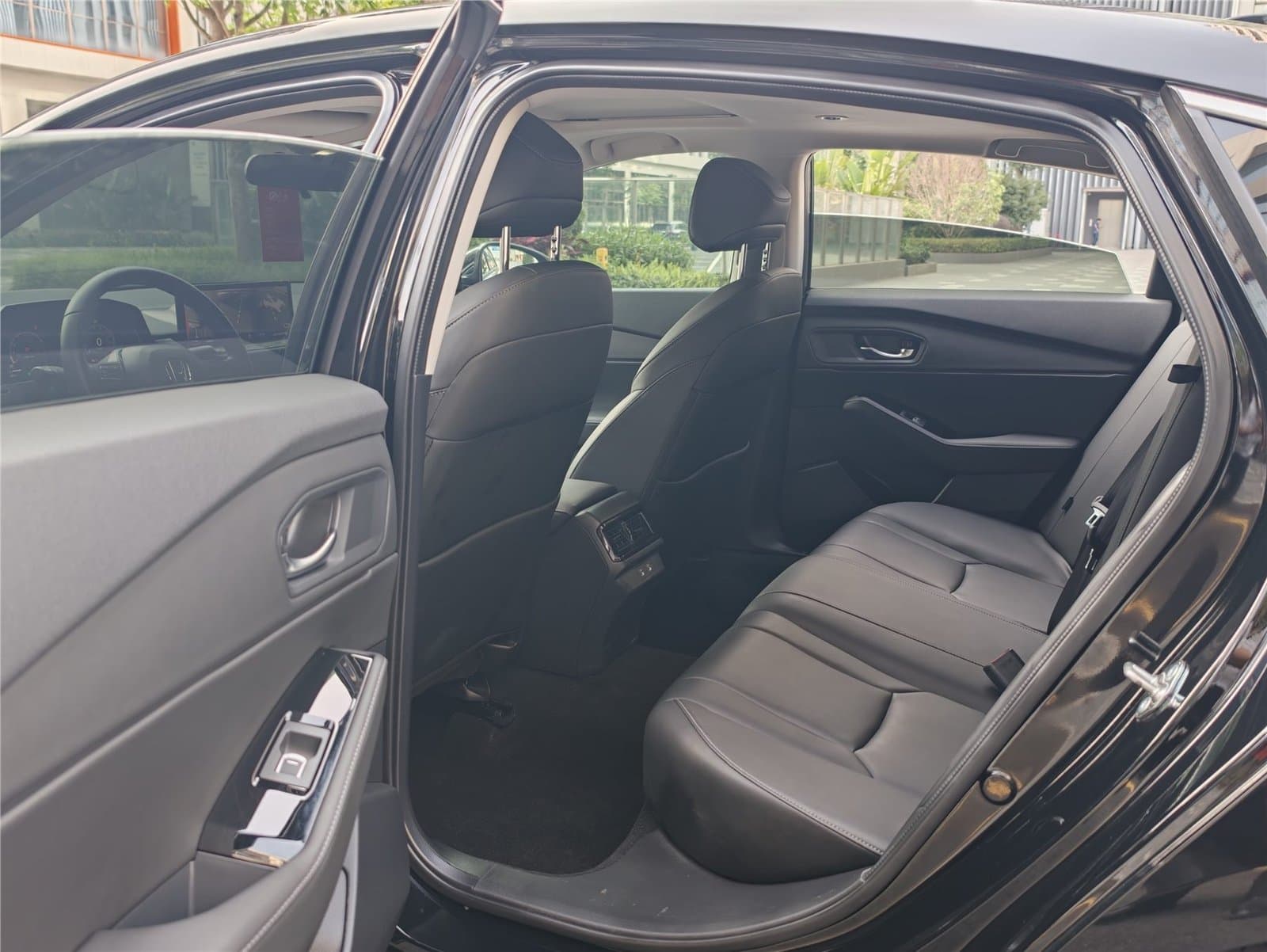 2025 Honda Inspire 260TURBO Used Car gallery