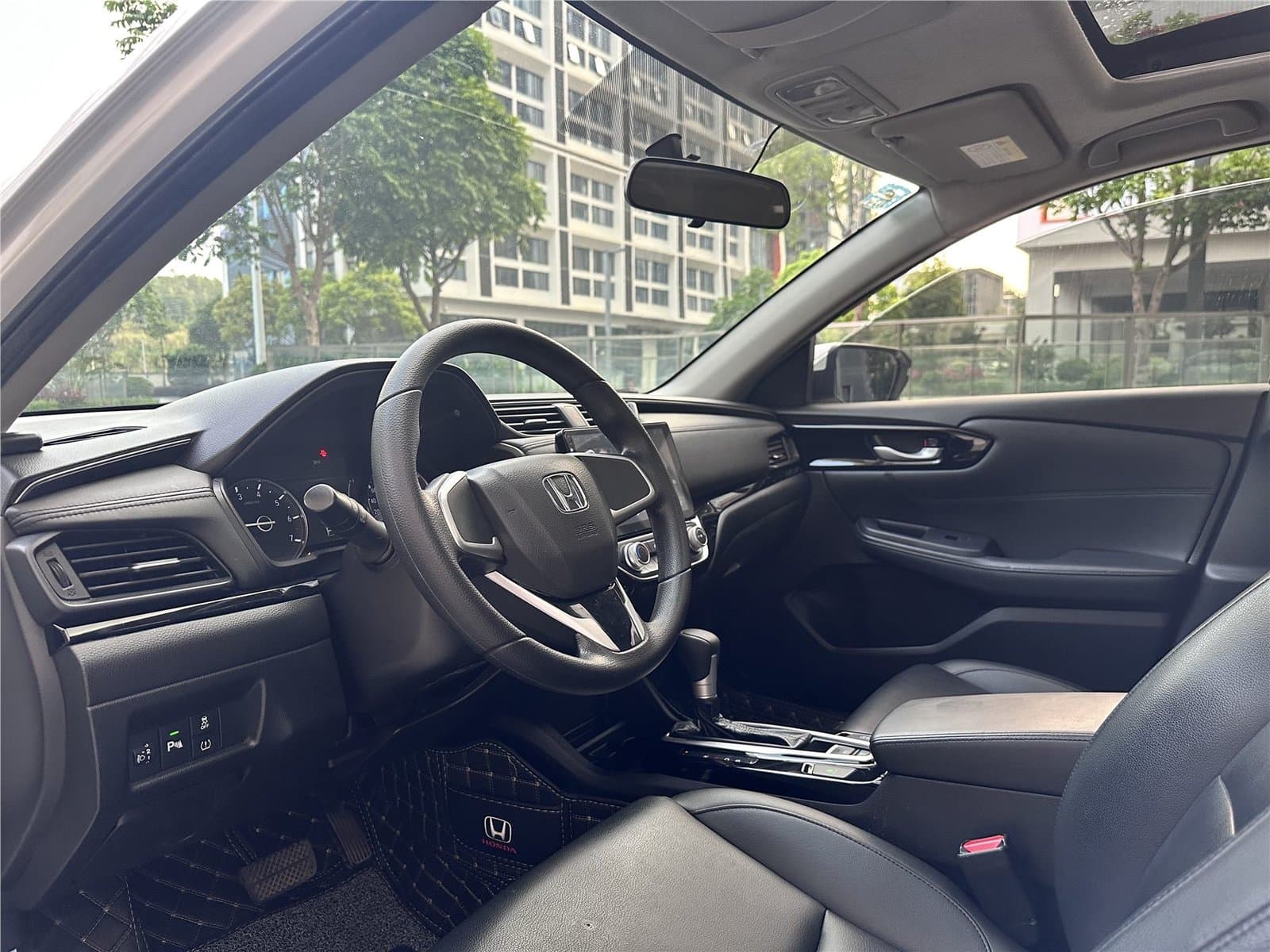 2019 Honda Crider 180Turbo CVT Luxury Edition China V Used Car gallery