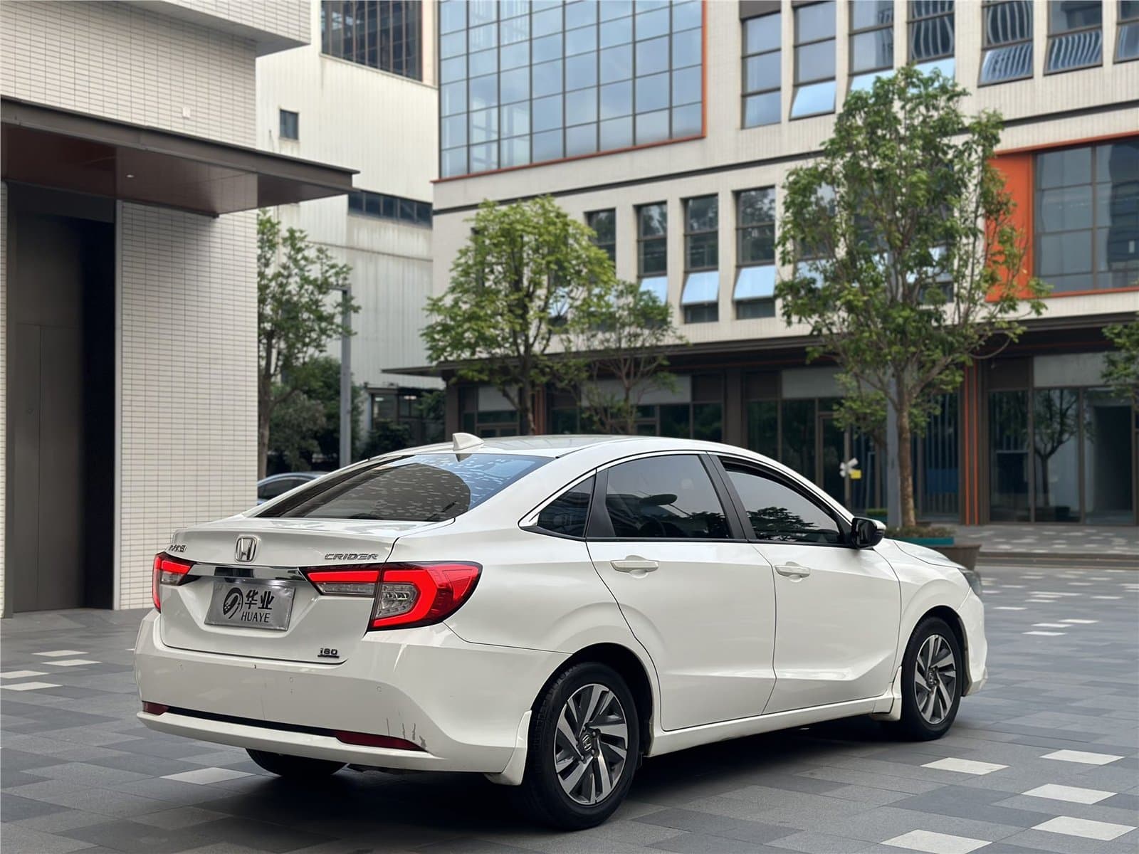 2019 Honda Crider 180Turbo CVT Luxury Edition China V Used Car gallery