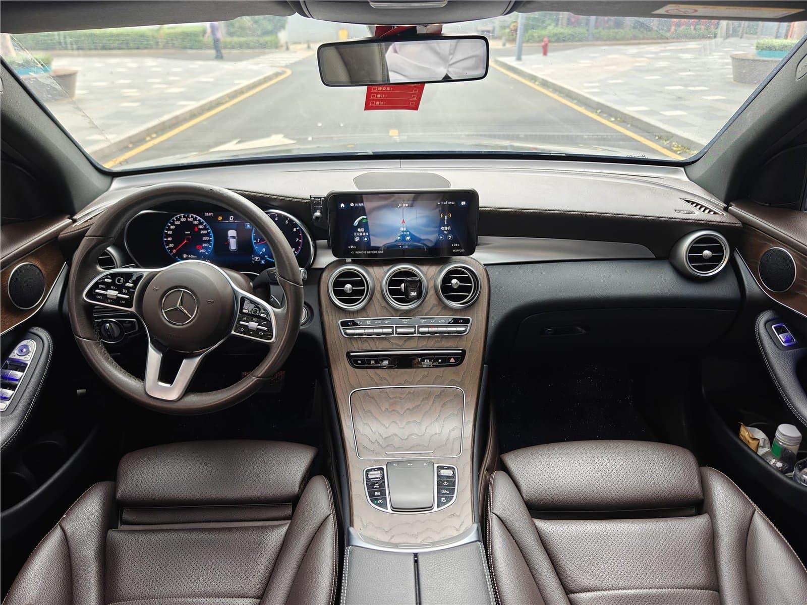 2022 Mercedes-Benz GLC Facelift GLC 260 L 4MATIC Used Car gallery