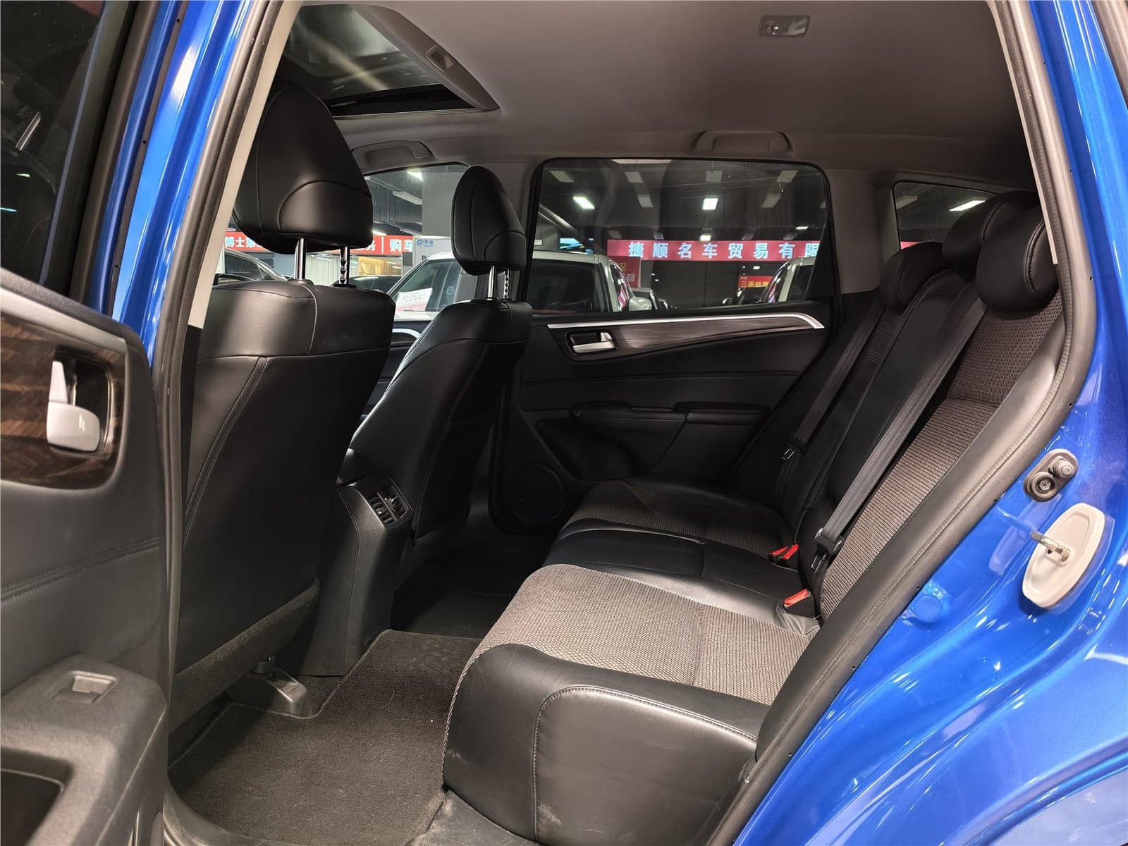 2017 Honda Jade 1.8L Automatic Comfort Edition 5 Used Car gallery