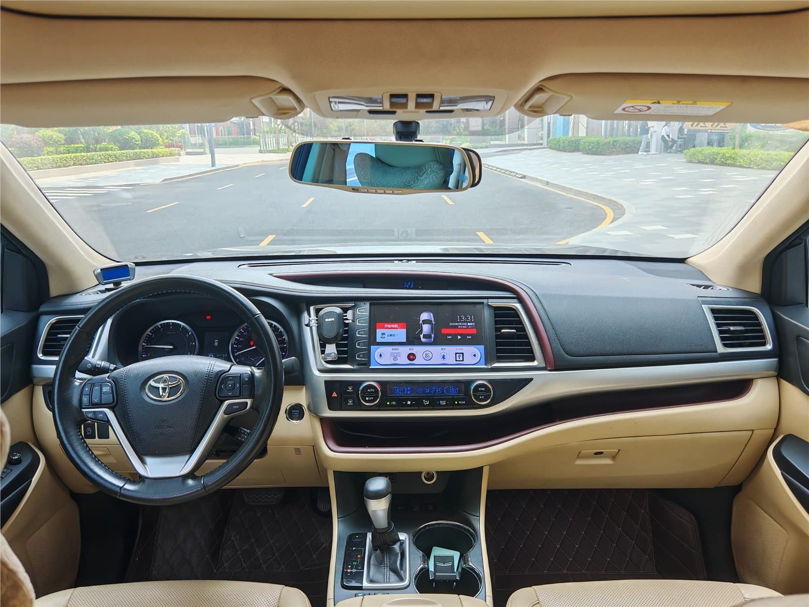 2015 Toyota Highlander 2.0T 4WD Luxury Edition 7 Used Car gallery
