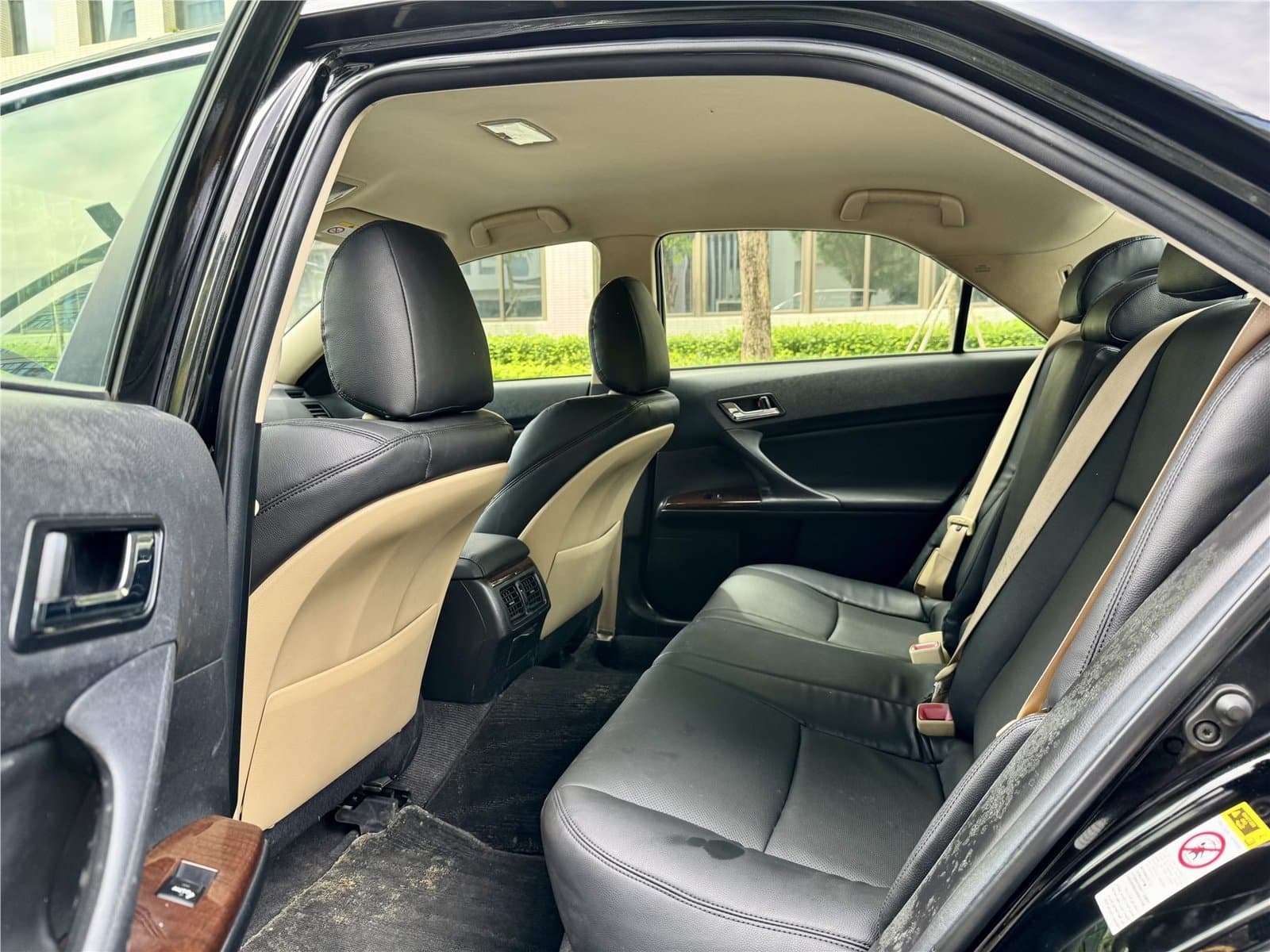 2013 Toyota Reiz 2.5S Used Car gallery