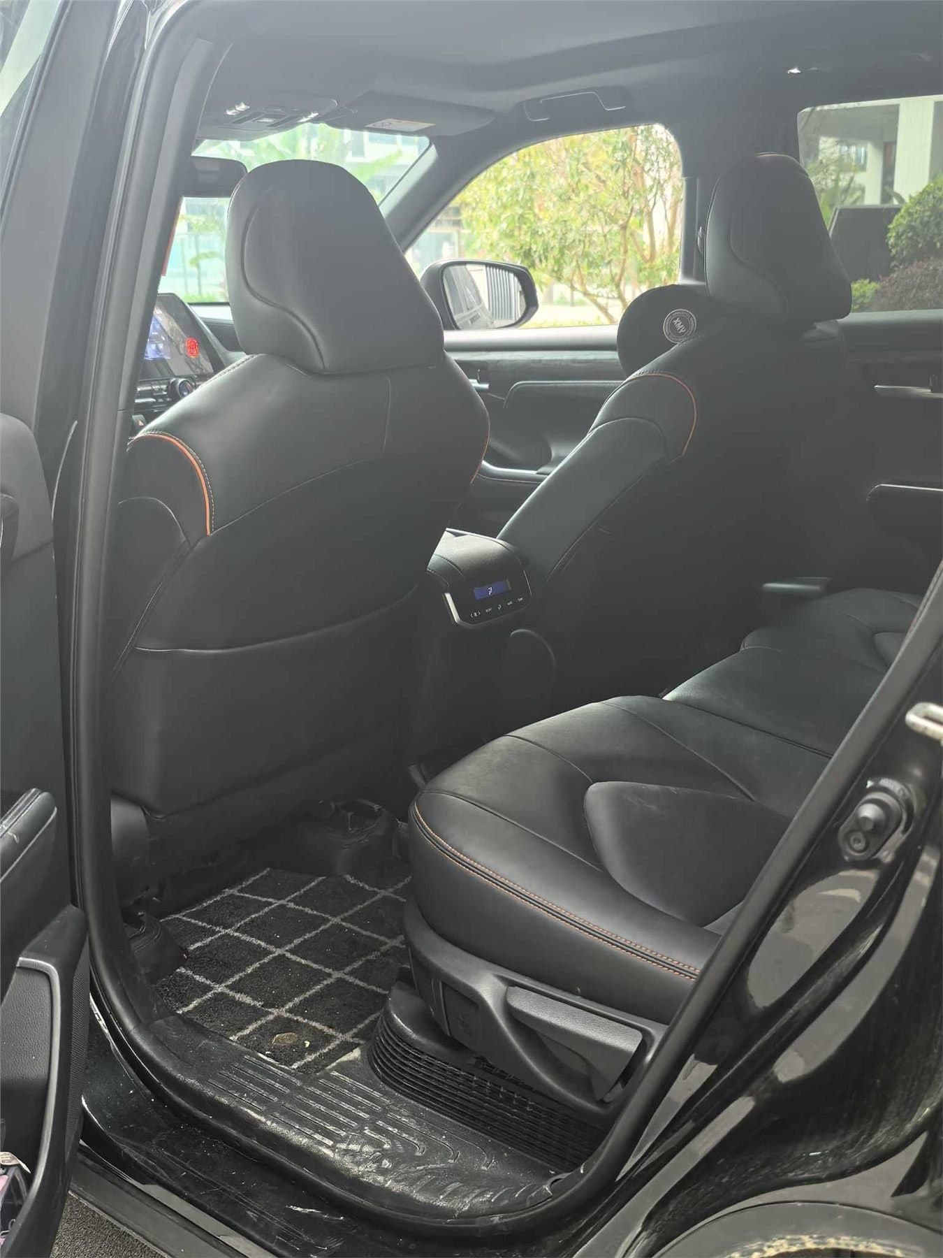 2024 Toyota Crown Kluger 2.5L HEV4WD Luxury Edition Used Car gallery
