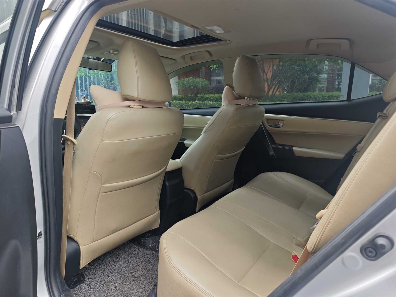 2018 Toyota Levin 185T CVT Premium Edition China V Used Car gallery