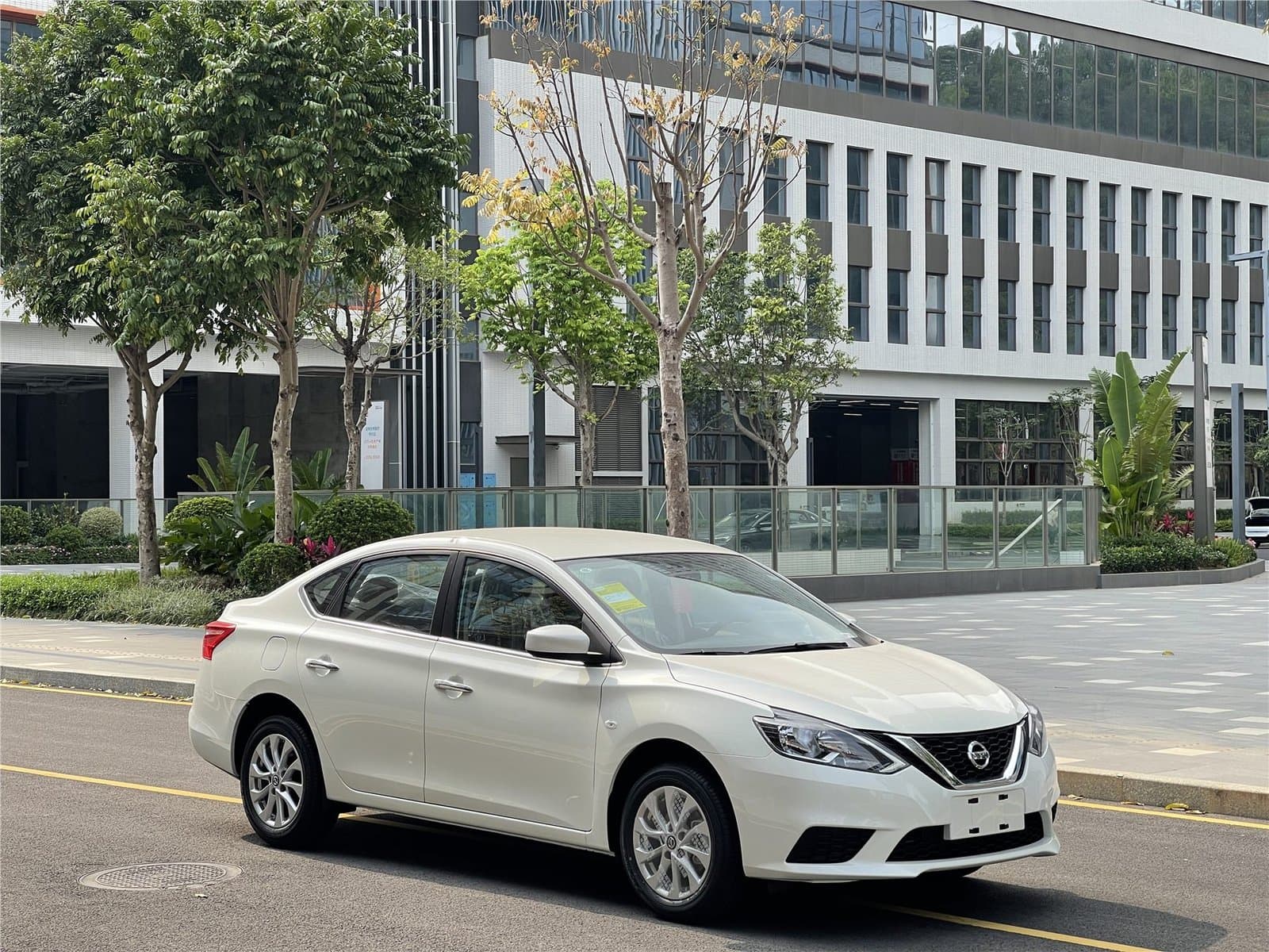 2024 Nissan Sylphy 1.6XE CVT Comfort Edition Used Car gallery