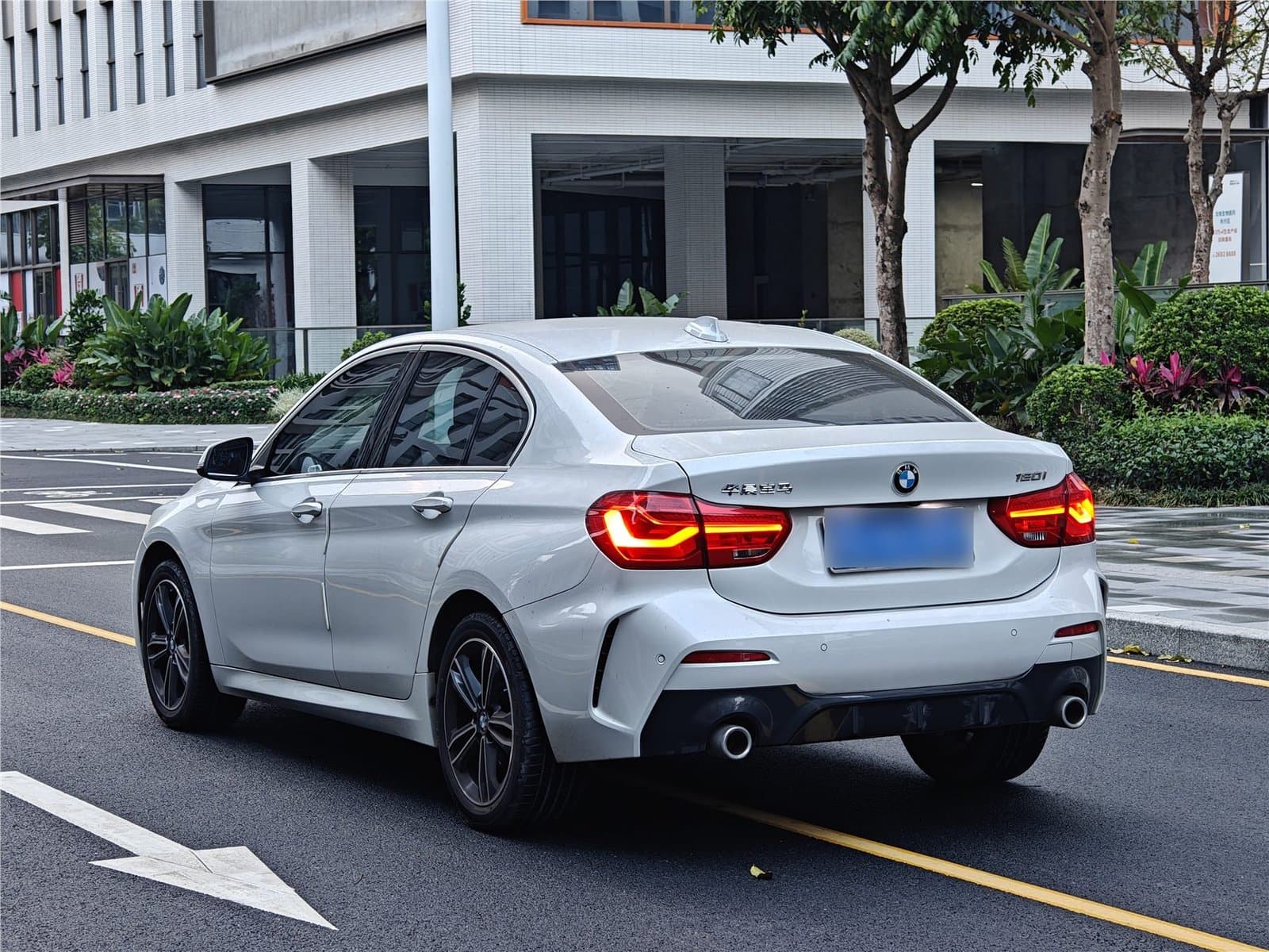 2021 BMW 1 Series 120i M China VI Used Car gallery