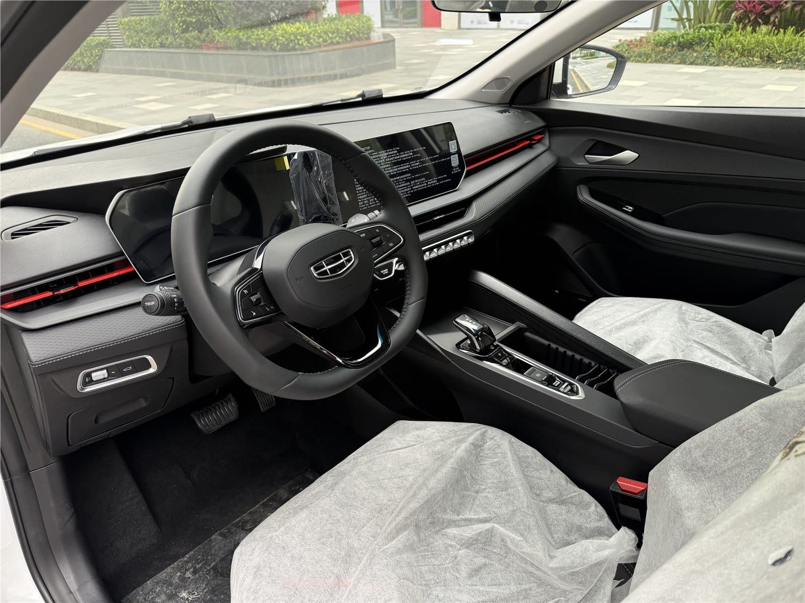 2024 Geely Binray COOL 1.5T DCT Used Car gallery