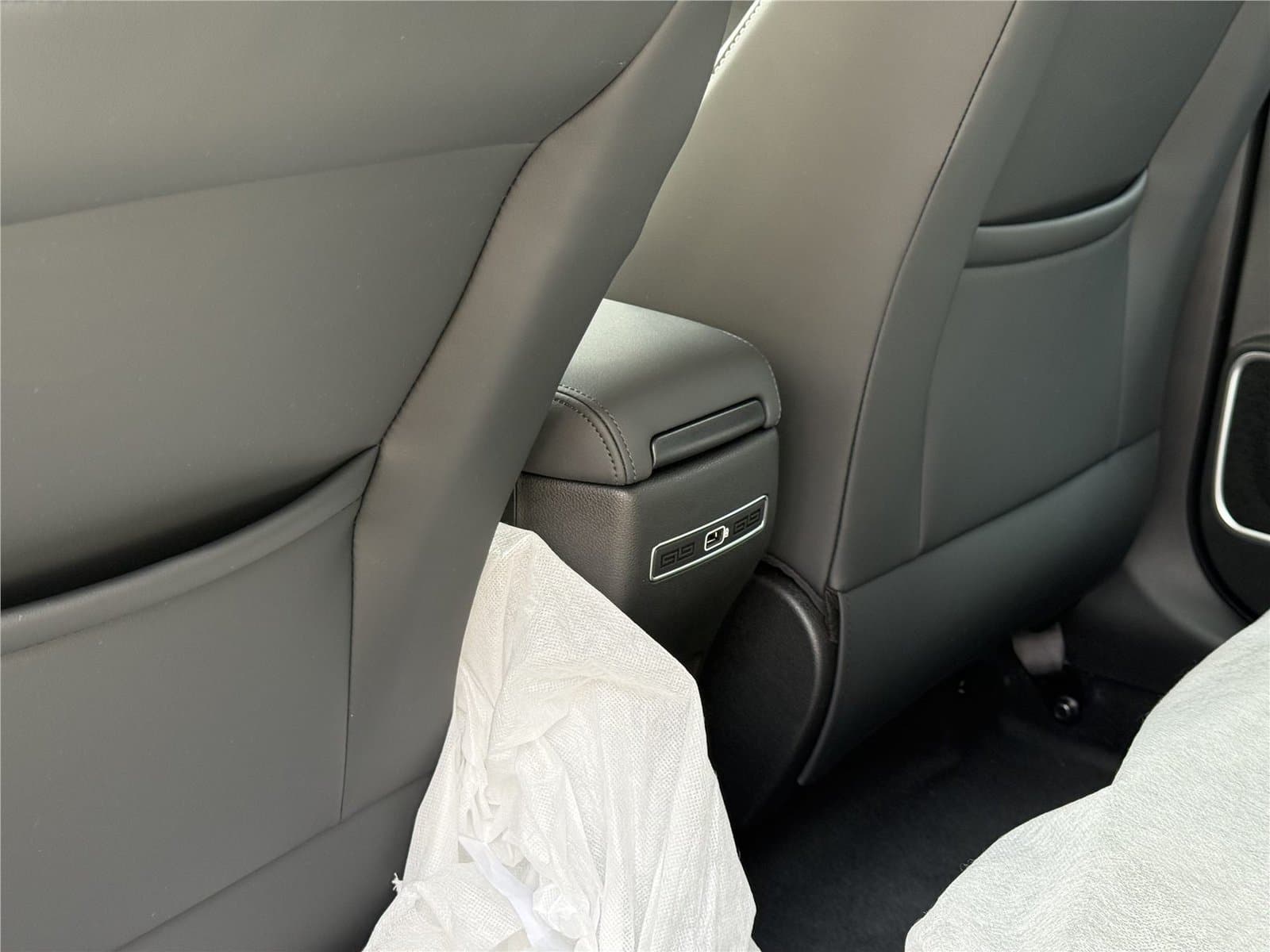 2025 Geely Coolray 1.5L CVT Used Car gallery