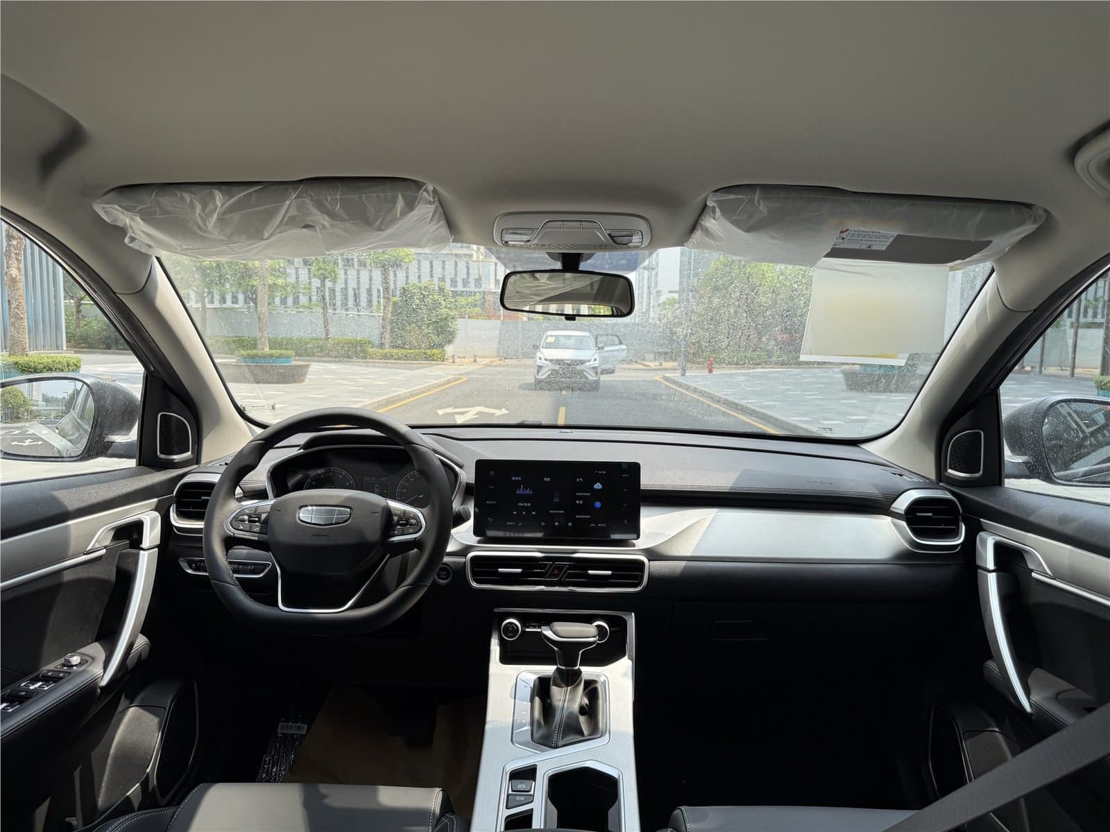 2025 Geely Coolray 1.5L CVT Used Car gallery