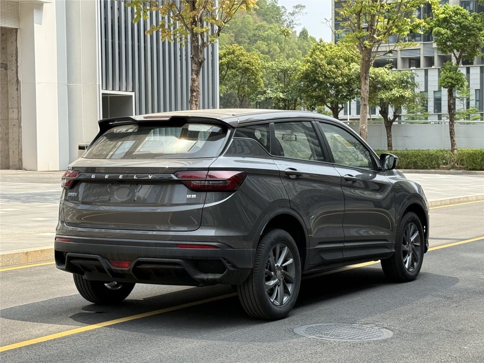 2025 Geely Coolray 1.5L CVT Used Car gallery