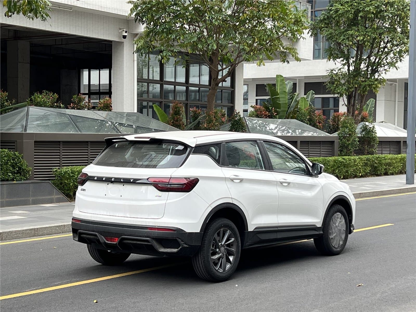 2025 Geely Coolray 1.5L CVT Used Car gallery