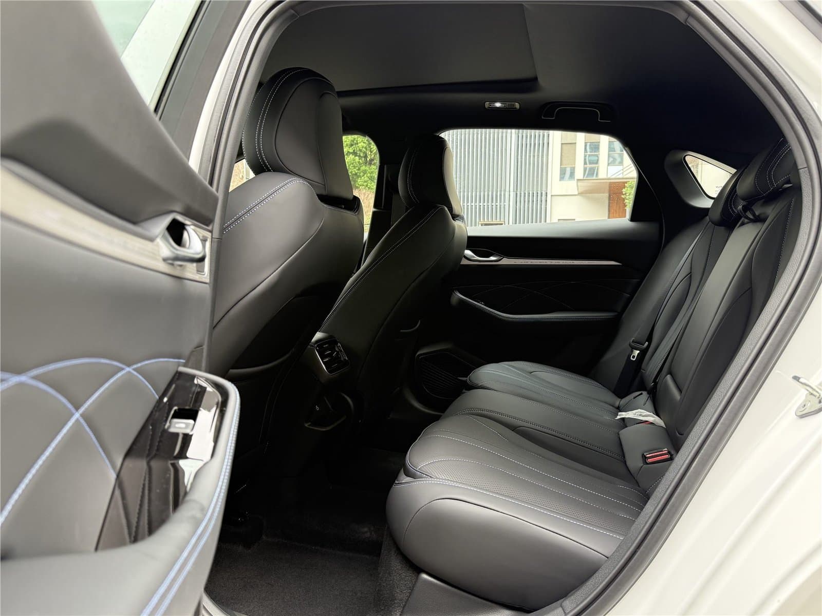 2026 Geely Preface 1.5TD Used Car gallery