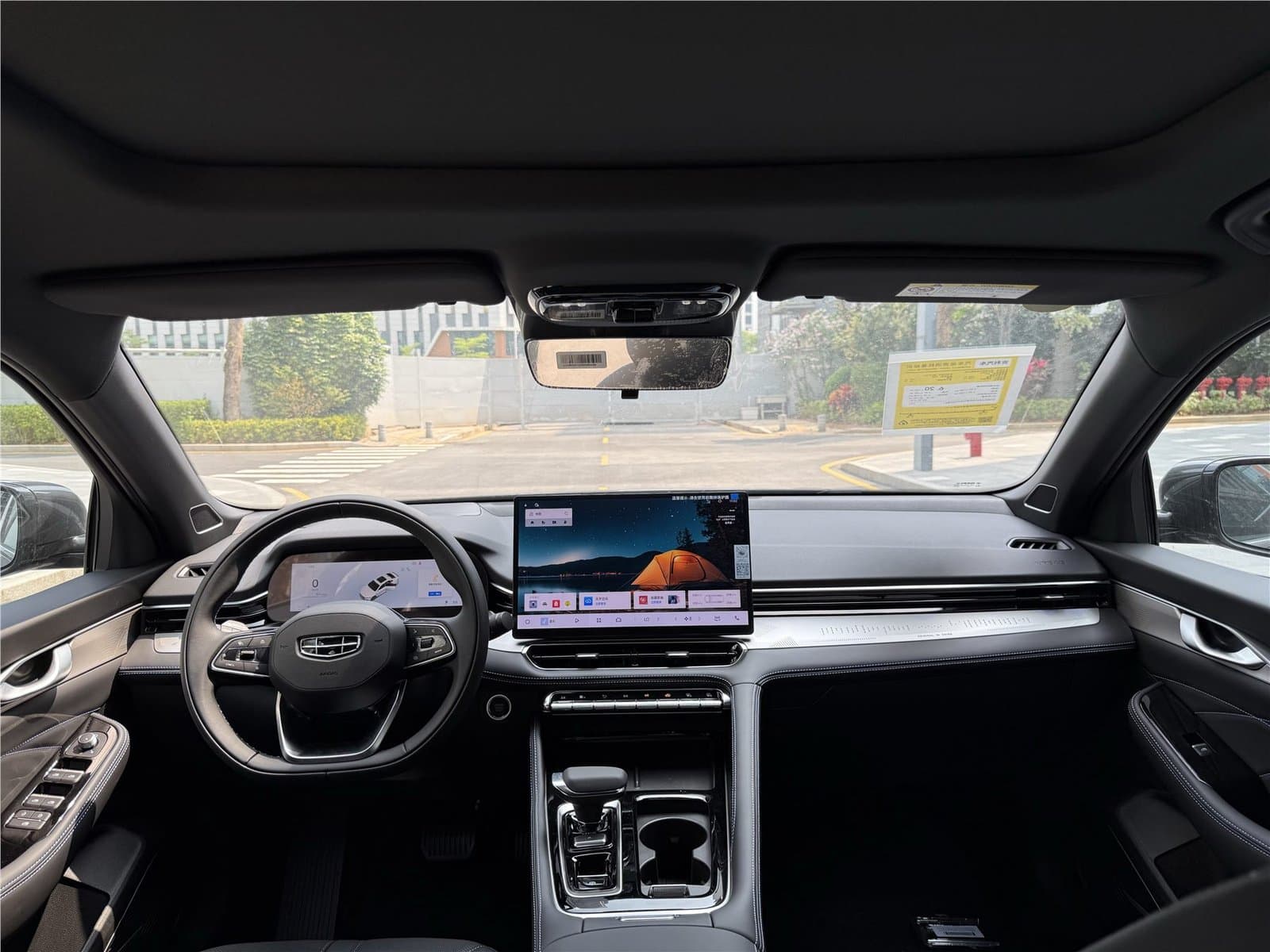 2026 Geely Preface 1.5TD Used Car gallery