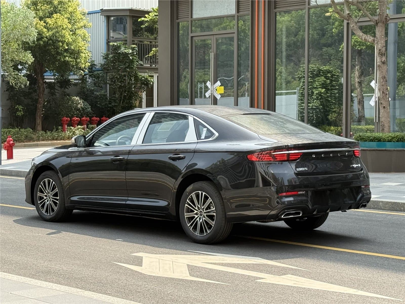 2026 Geely Preface 1.5TD Used Car gallery
