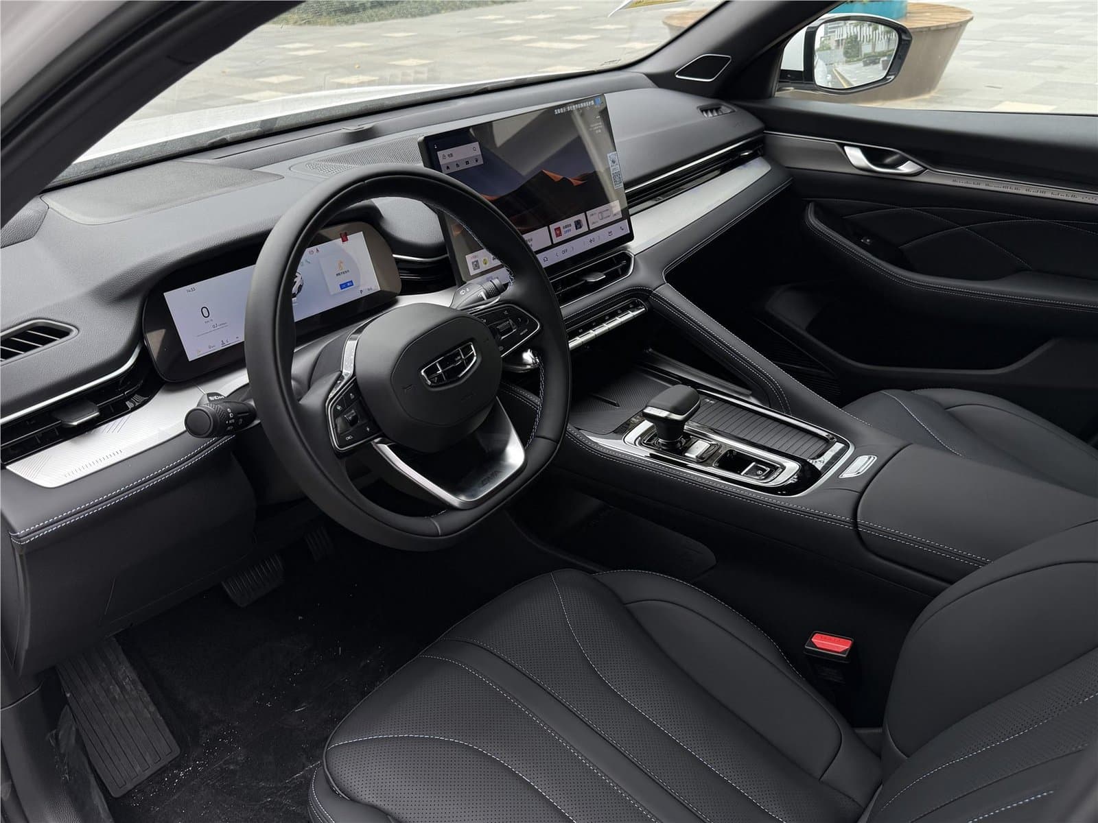 2026 Geely Preface 1.5TD Used Car gallery