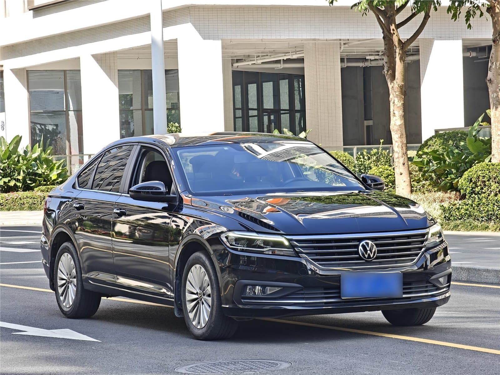 2022 Volkswagen Lavida 1.5L Automatic Comfort Edition Used Car gallery