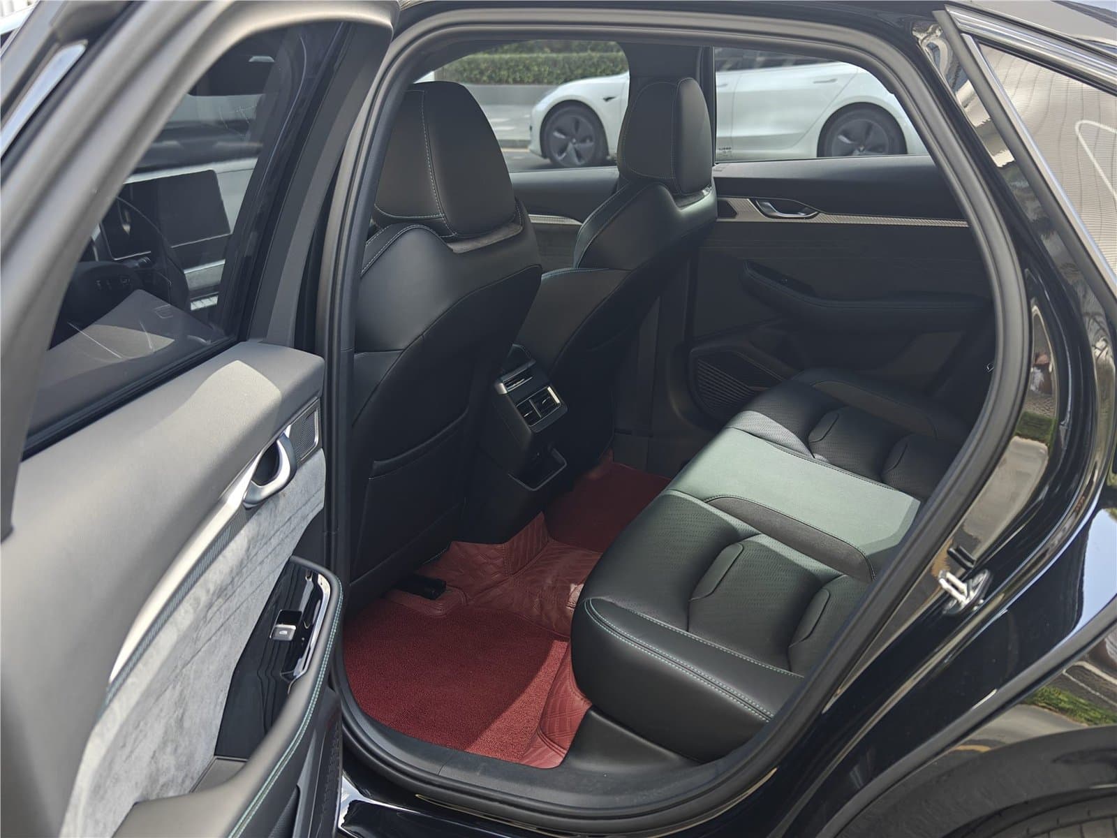 2023 Geely Preface 2.0TD Used Car gallery