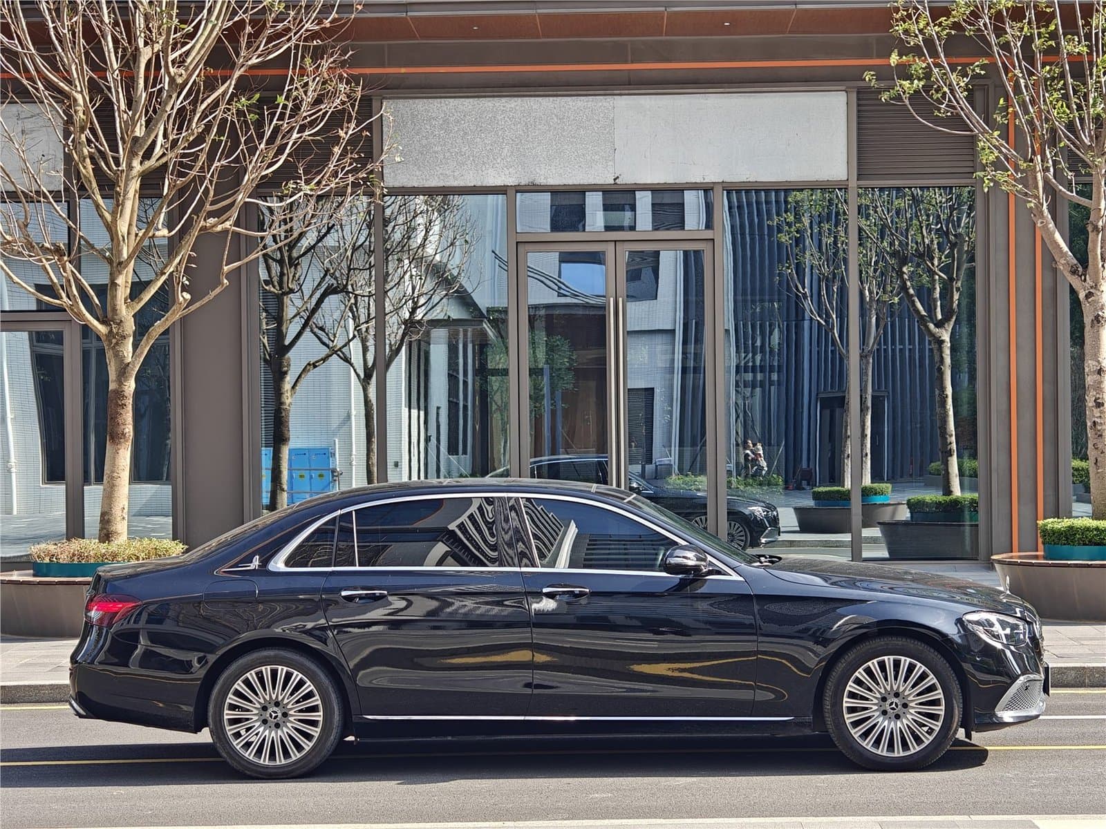 2021 Mercedes-Benz E-Class E 300 L Used Car gallery