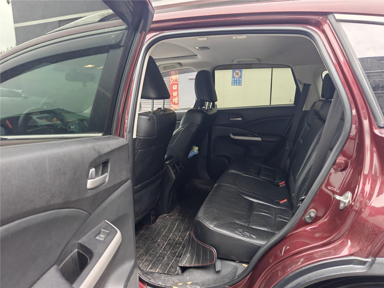 2013 Honda CR-V 2.4L 2WD Luxury Edition Used Car gallery