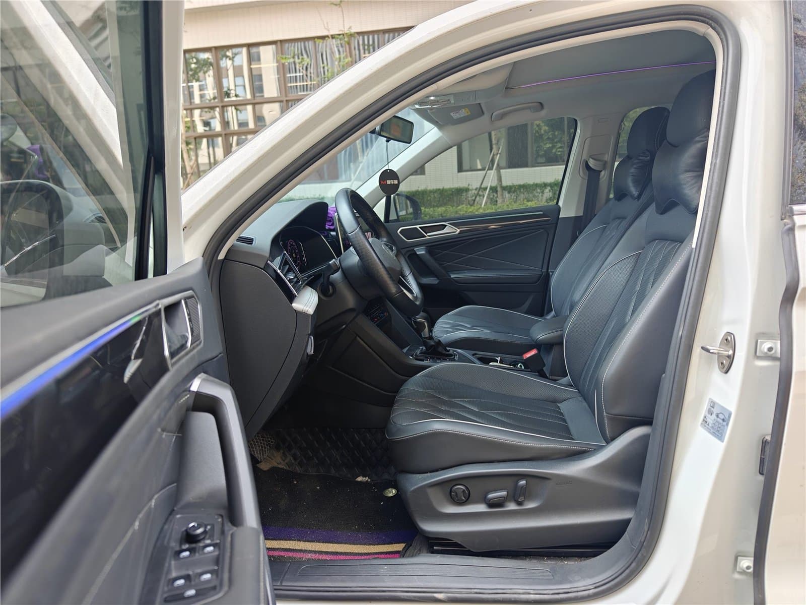 2024 Volkswagen Tiguan L 300TSI Automatic 2WD Used Car gallery