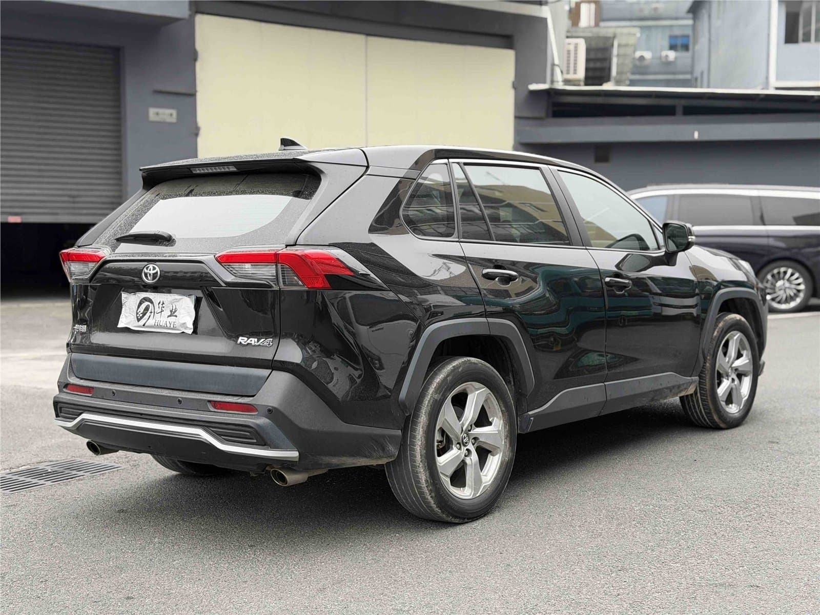 2022 Toyota RAV4 2.0L CVT2WD Used Car gallery