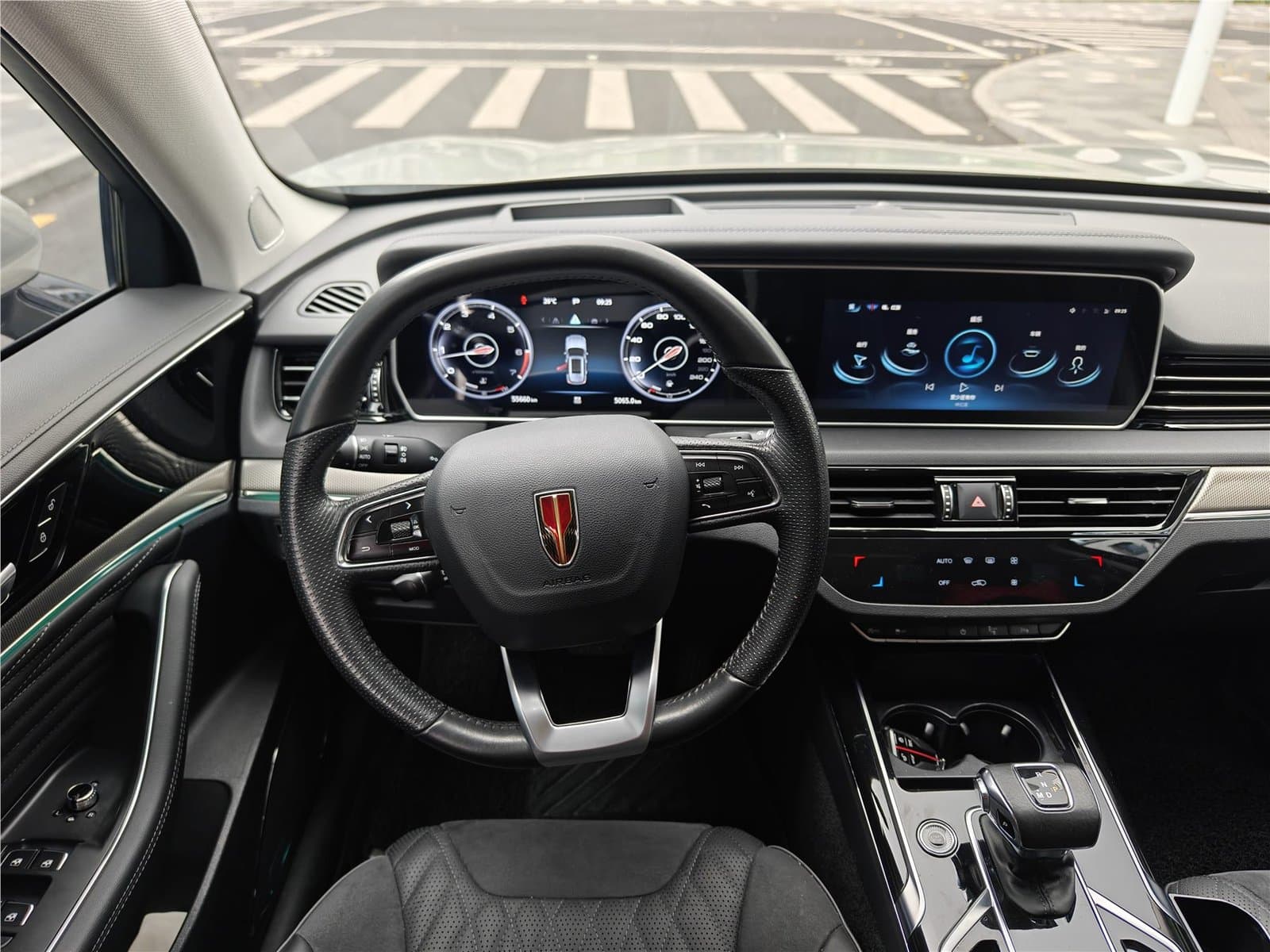 2022 Hongqi HS5 Facelift 2.0T 4WD Used Car gallery