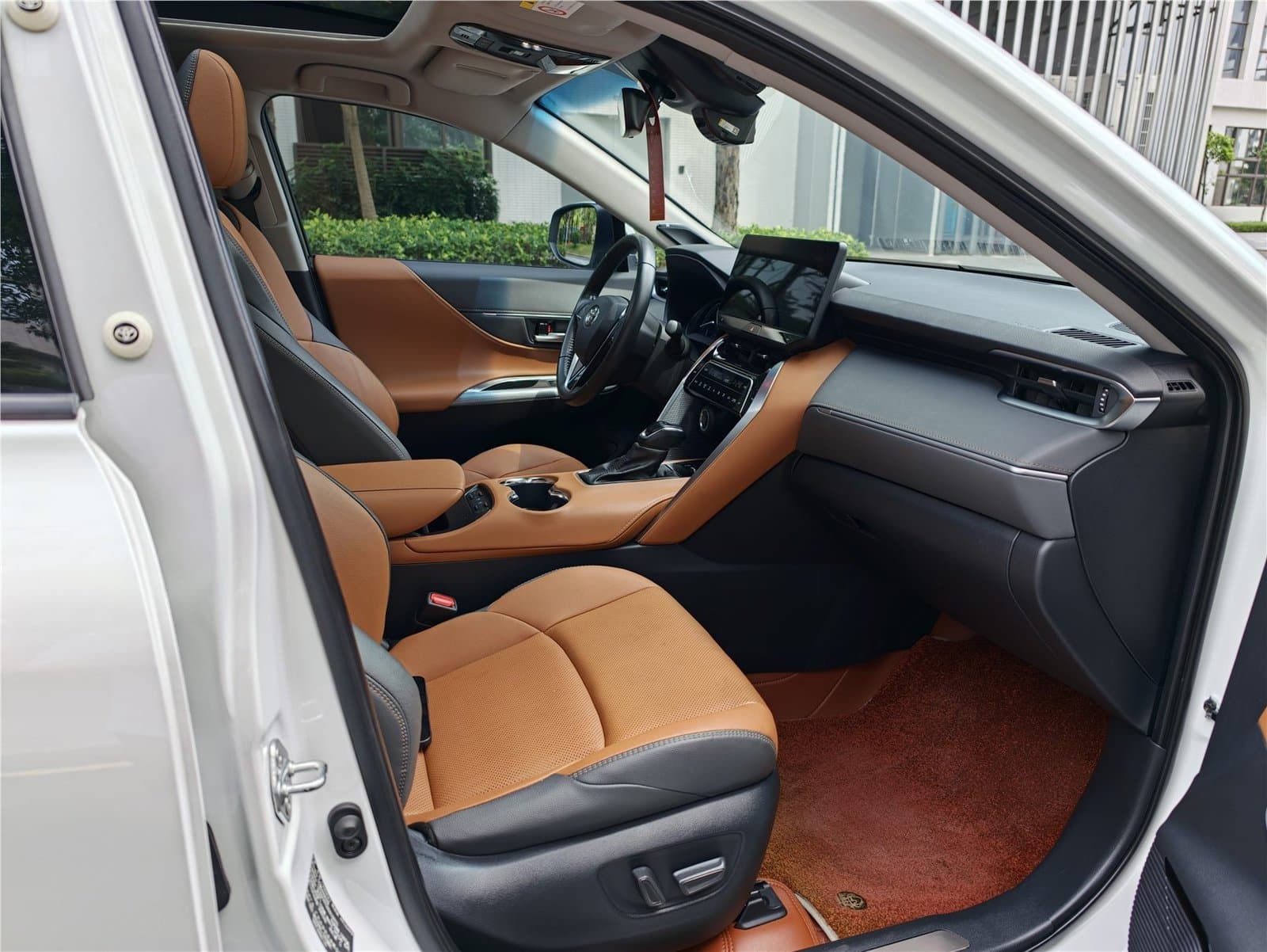 2022 Toyota Venza 2.0L CVT2WD Premium Edition Used Car gallery