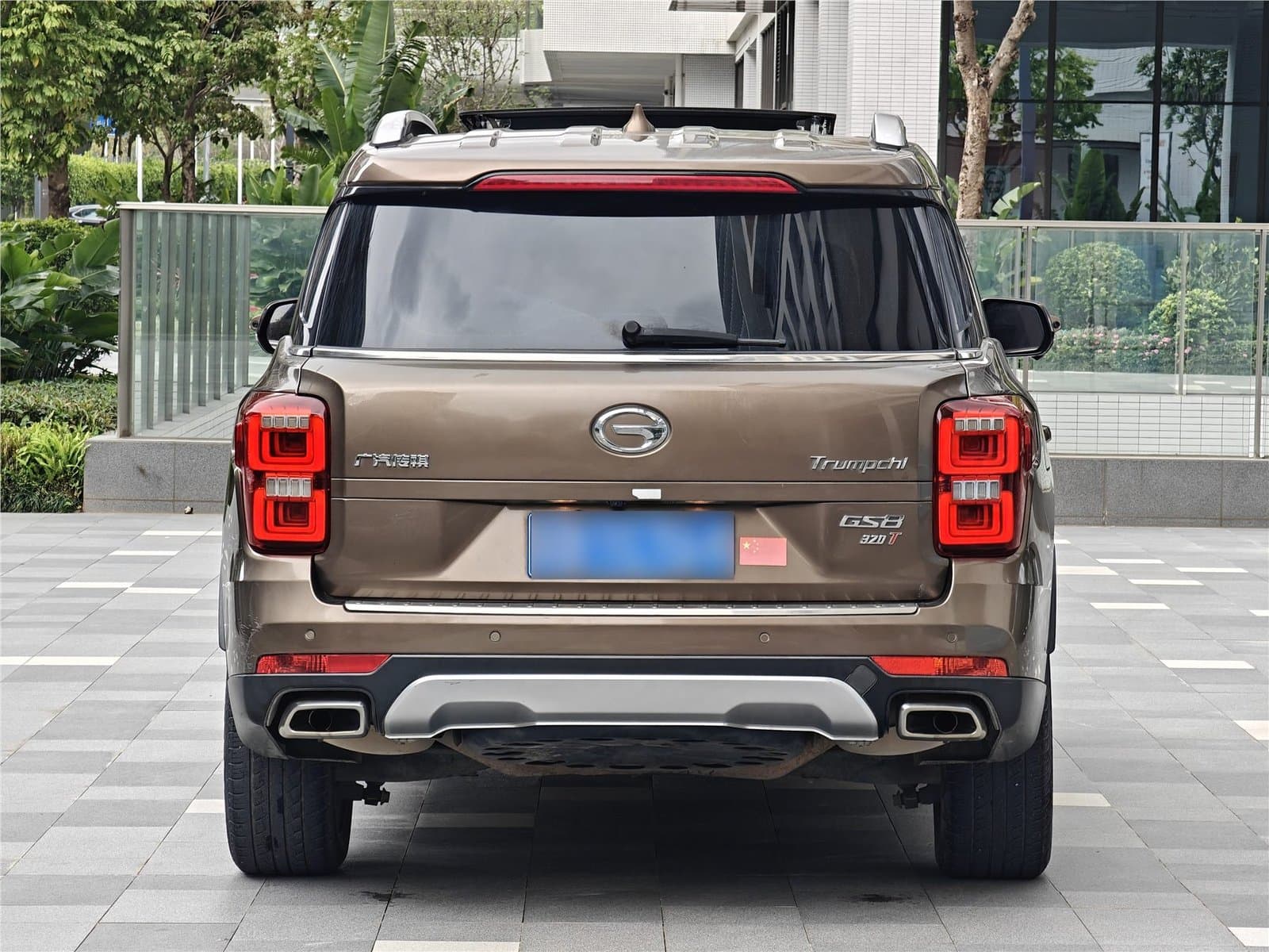 2017 GAC Trumpchi GS8 320T 2WD Luxury Edition Used Car gallery