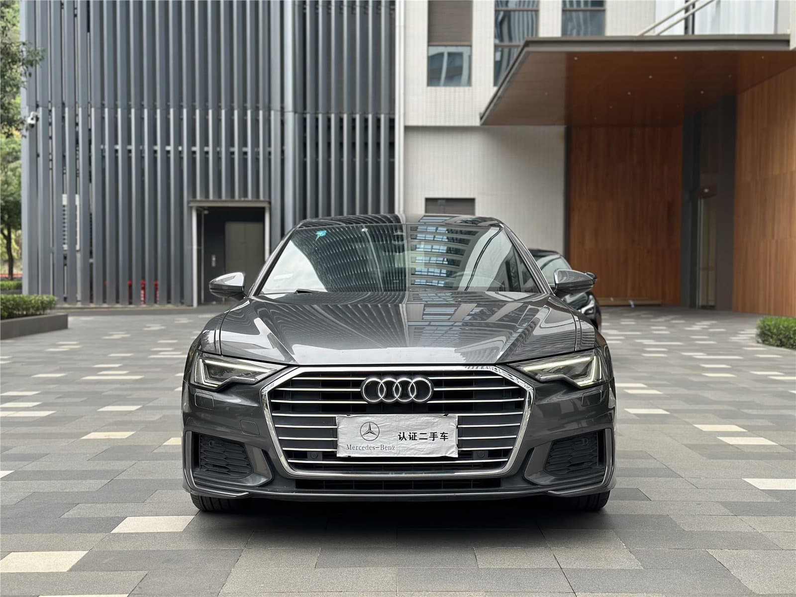 2019 Audi A6L 40TFSI Used Car gallery