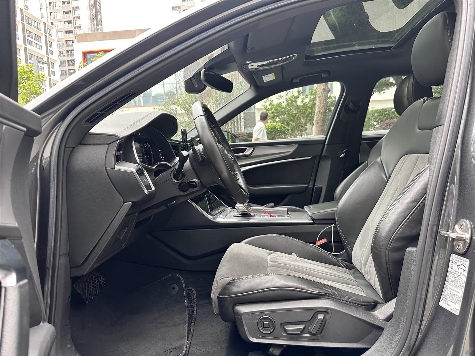 2019 Audi A6L 40TFSI Used Car gallery