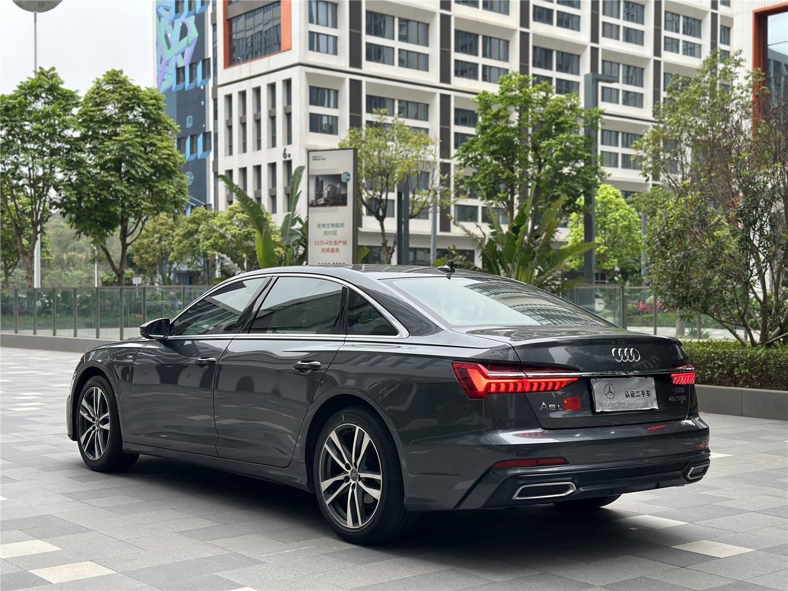 2019 Audi A6L 40TFSI Used Car gallery