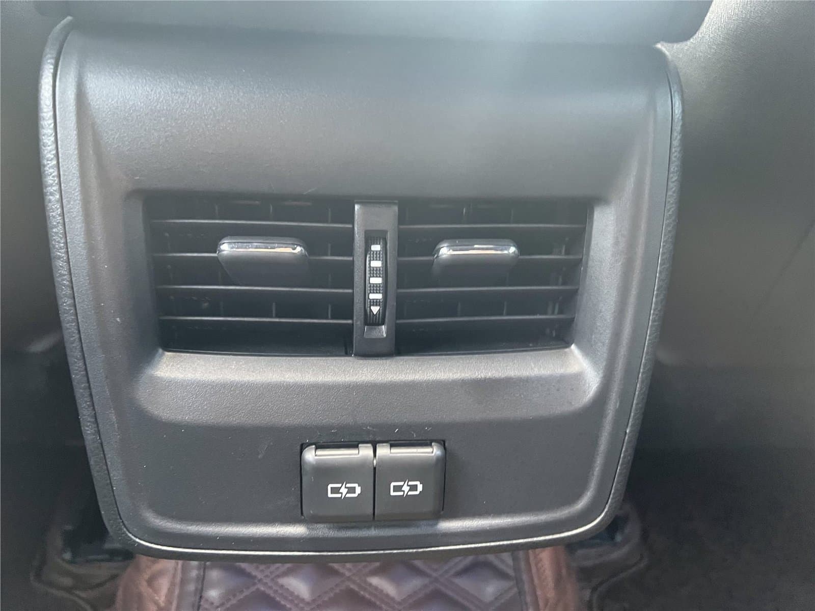 2023 Toyota Avalon 2.0L Luxury Edition Used Car gallery
