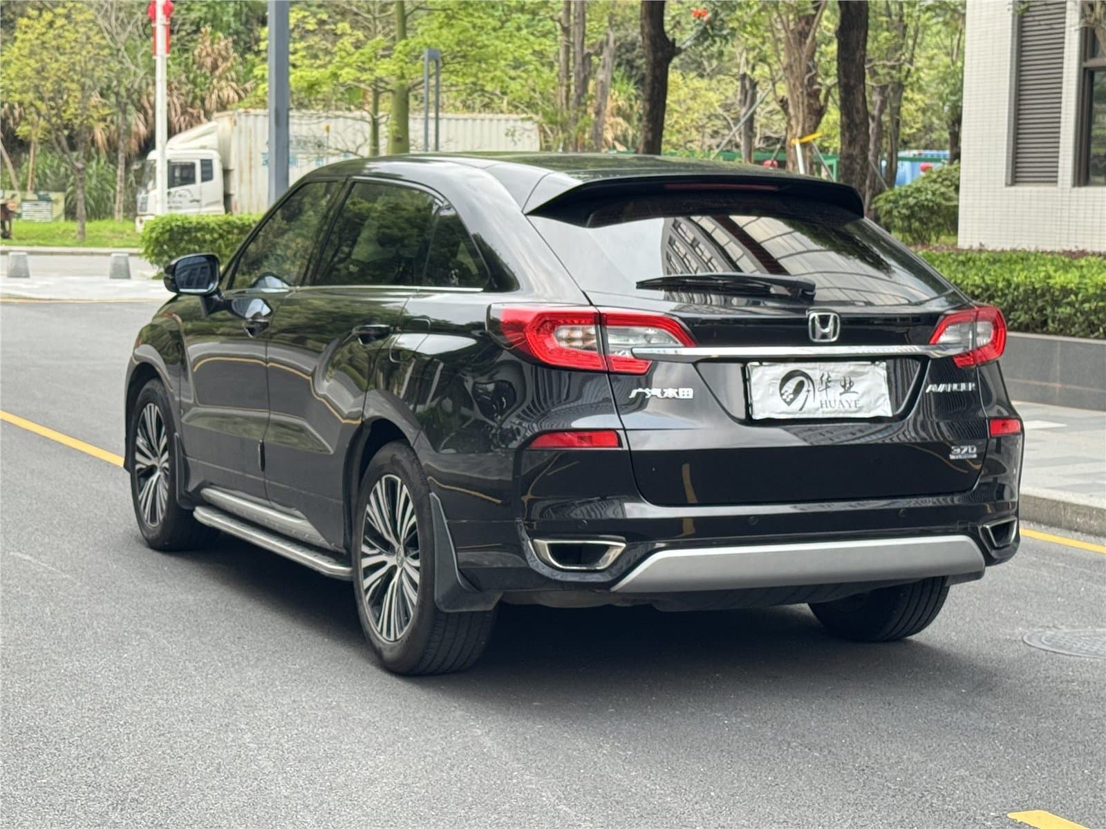 2017 Honda Avancier 370TURBO 2WD Luxury Edition Used Car gallery