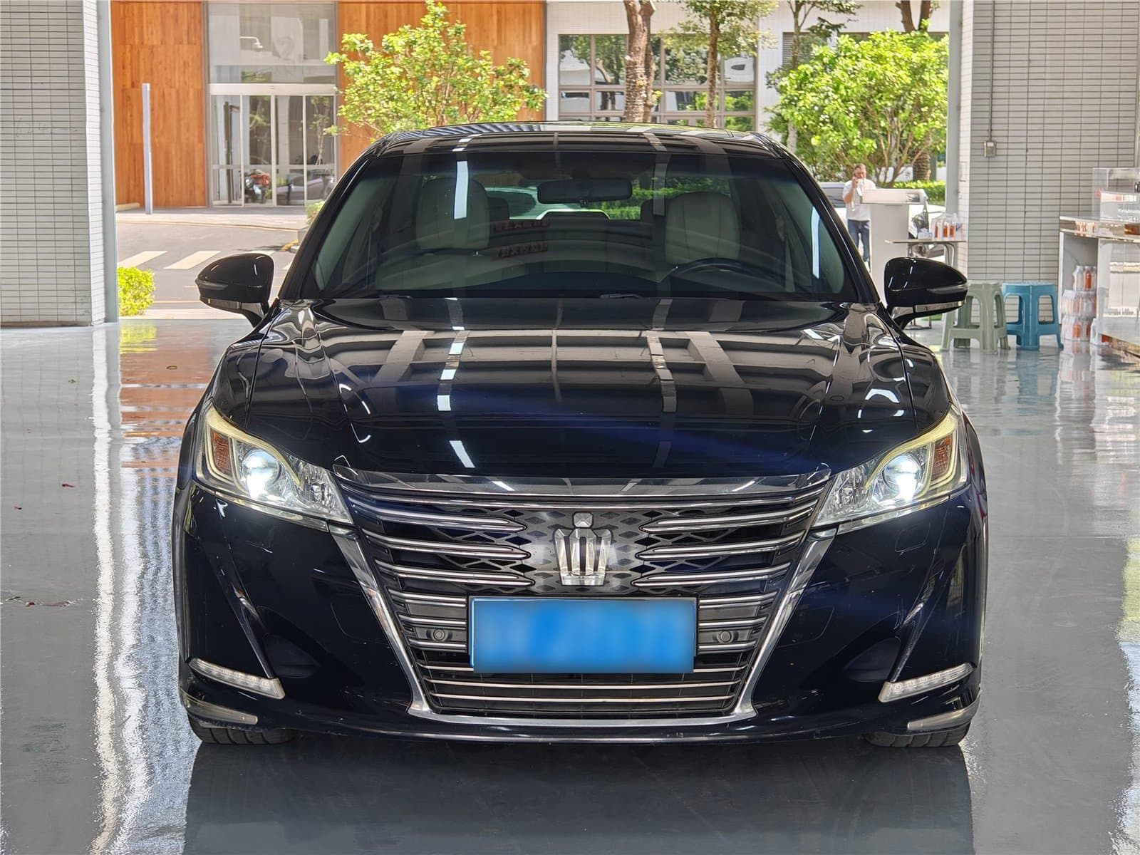 2015 Toyota Crown 2.0T Used Car gallery