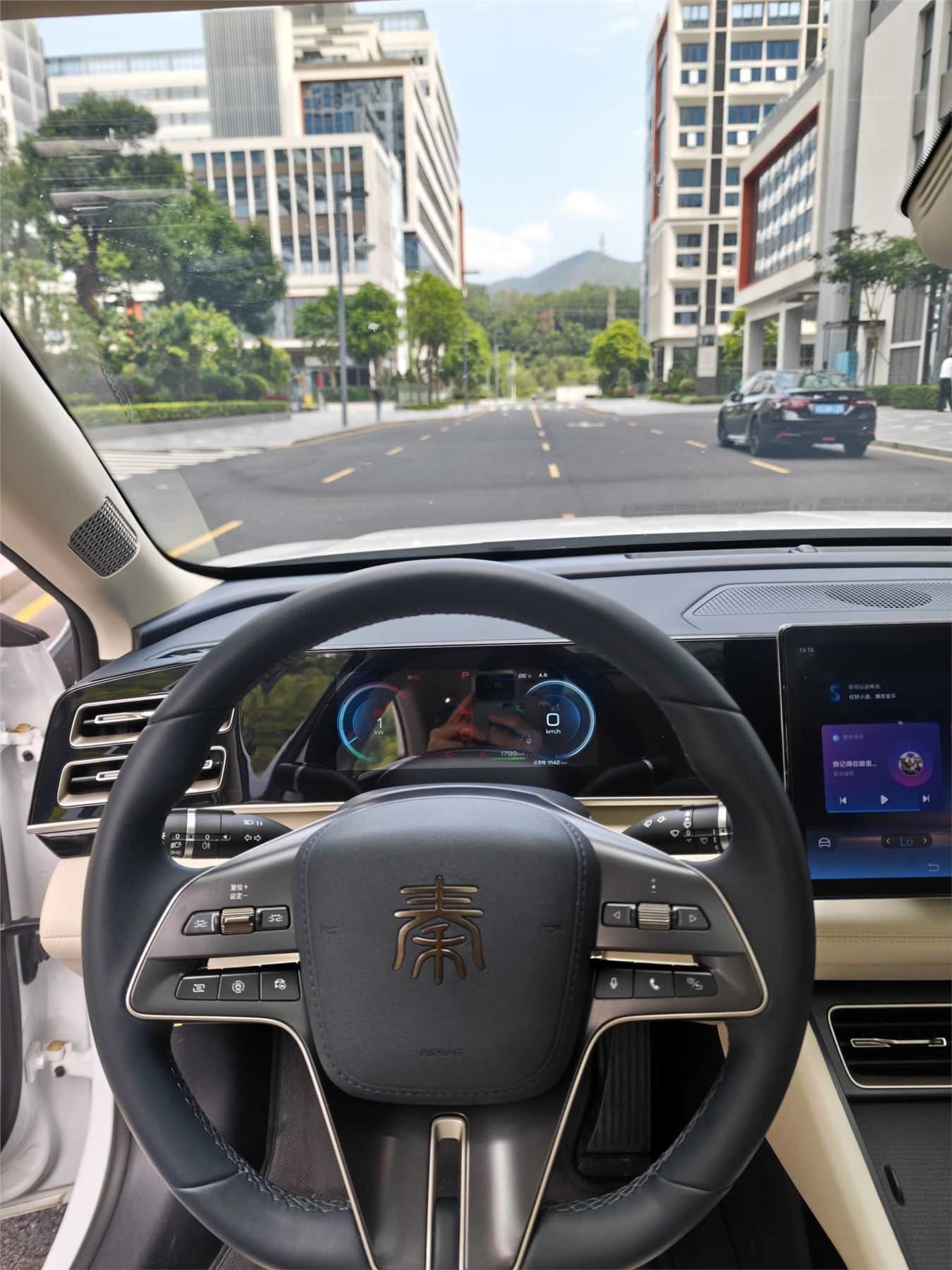 2024 BYD Qin L DM-i 120KM Used Car gallery