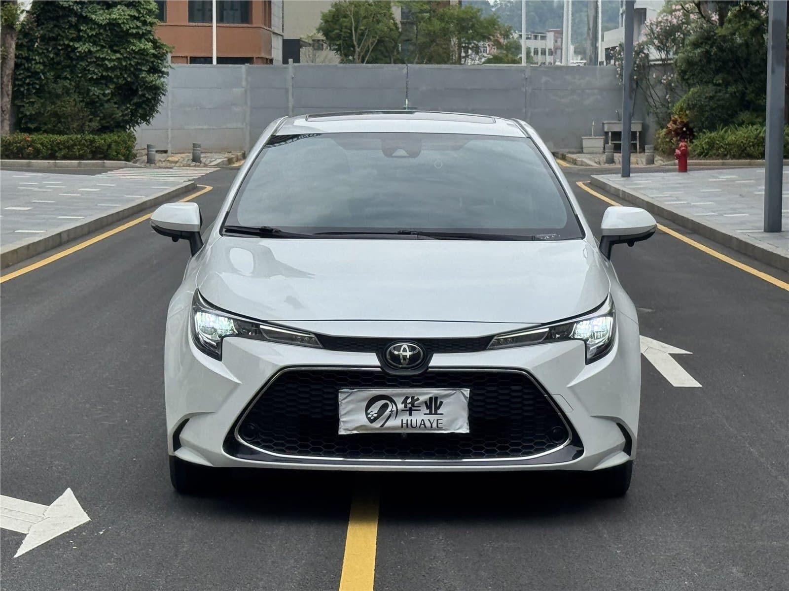 2021 Toyota Levin 185T CVT Luxury Edition Used Car gallery