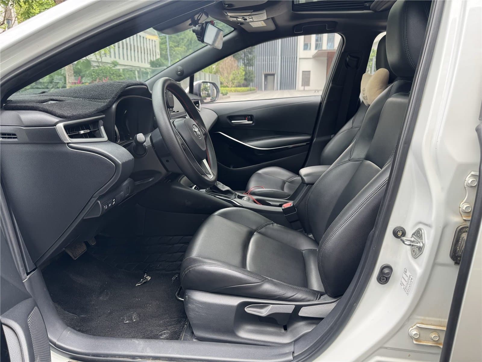 2021 Toyota Levin 185T CVT Luxury Edition Used Car gallery