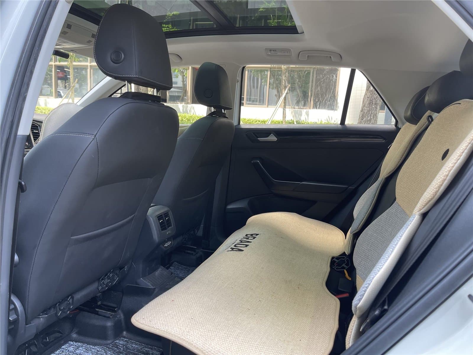 2020 Volkswagen T-ROC 280TSI DSG2WD Used Car gallery