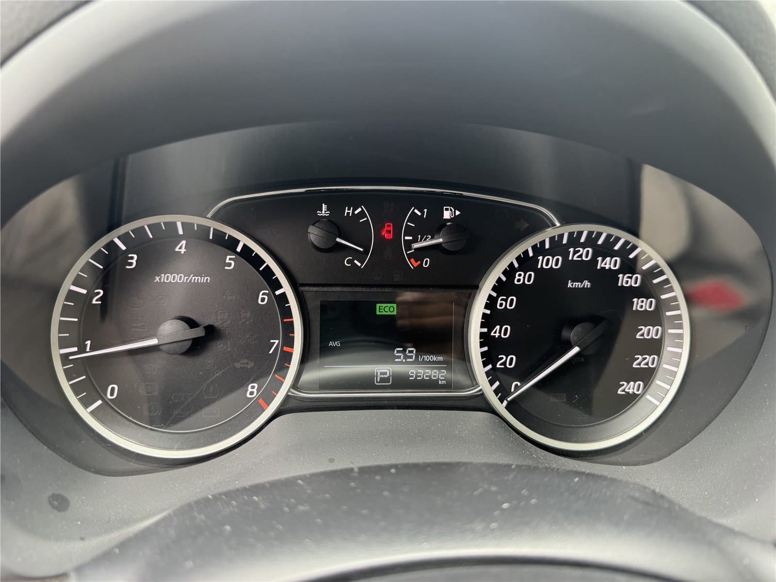 2016 Nissan Sylphy 1.6XE CVT Comfort Edition Used Car gallery
