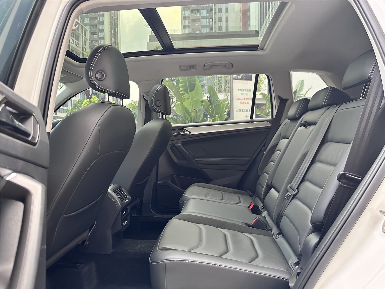 2021 Volkswagen Tiguan L 330TSI Automatic 2WD Used Car gallery
