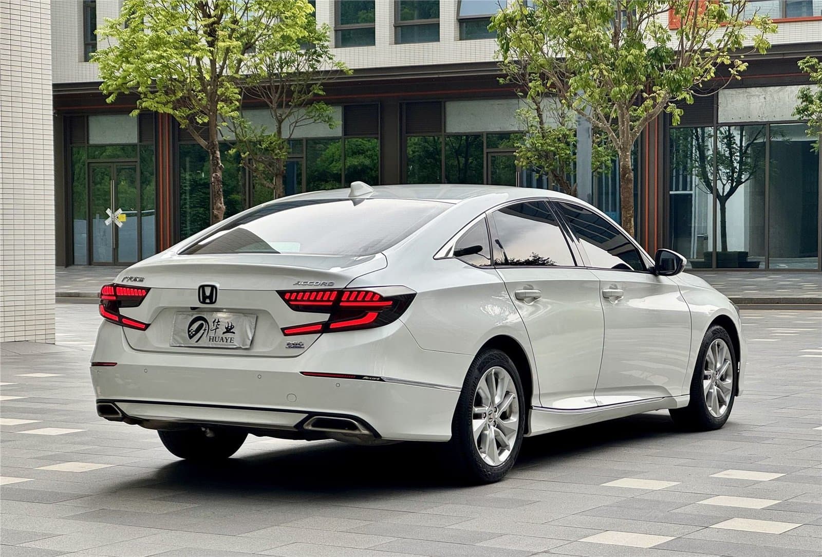 2018 Honda Accord 260TURBO Elite Edition China VI Used Car gallery