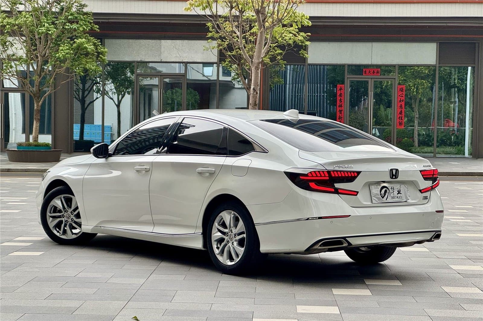 2018 Honda Accord 260TURBO Elite Edition China VI Used Car gallery