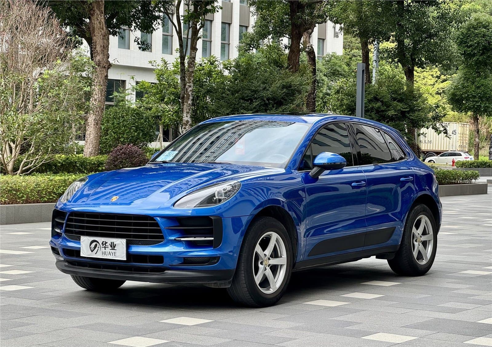 2021 Porsche Macan 2.0T Used Car