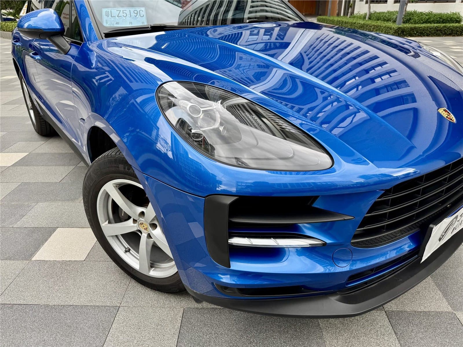 2021 Porsche Macan 2.0T Used Car gallery