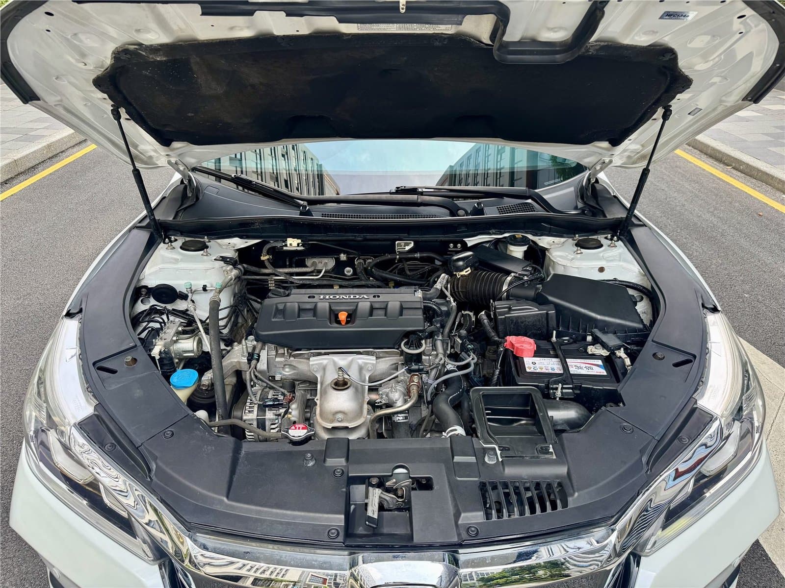 2016 Honda Accord 2.0L Comfort Edition Used Car gallery