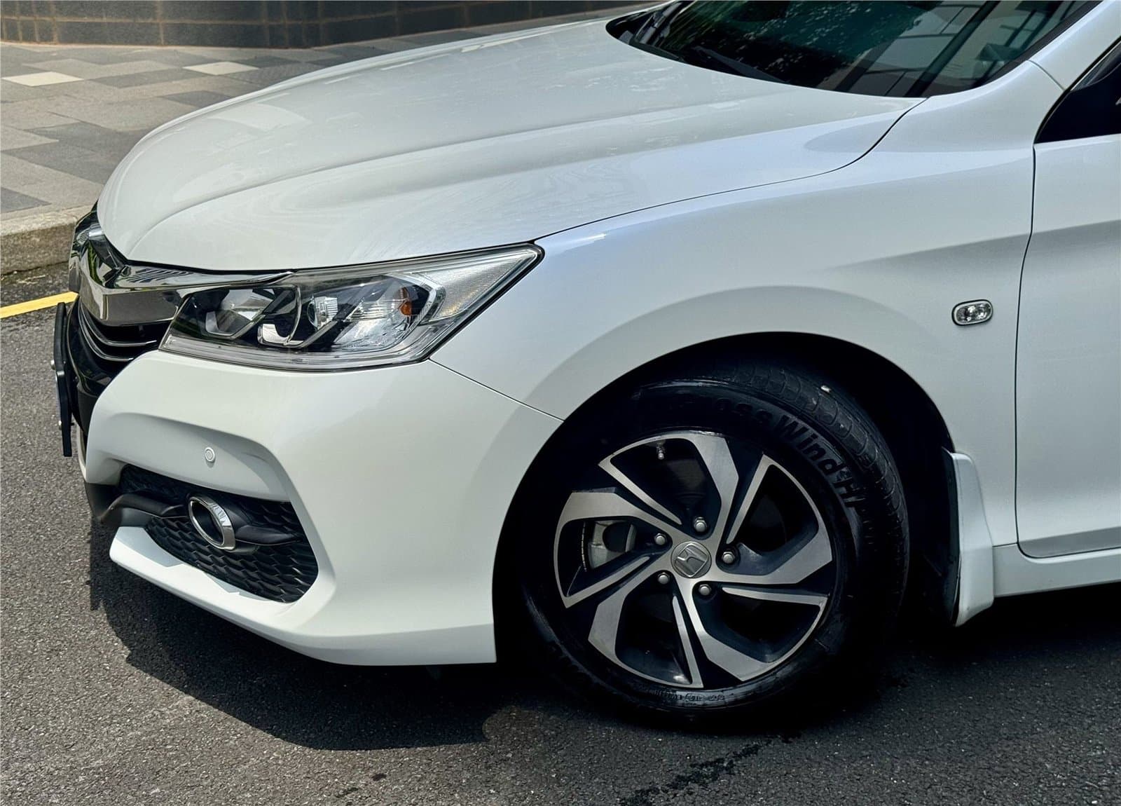 2016 Honda Accord 2.0L Comfort Edition Used Car gallery
