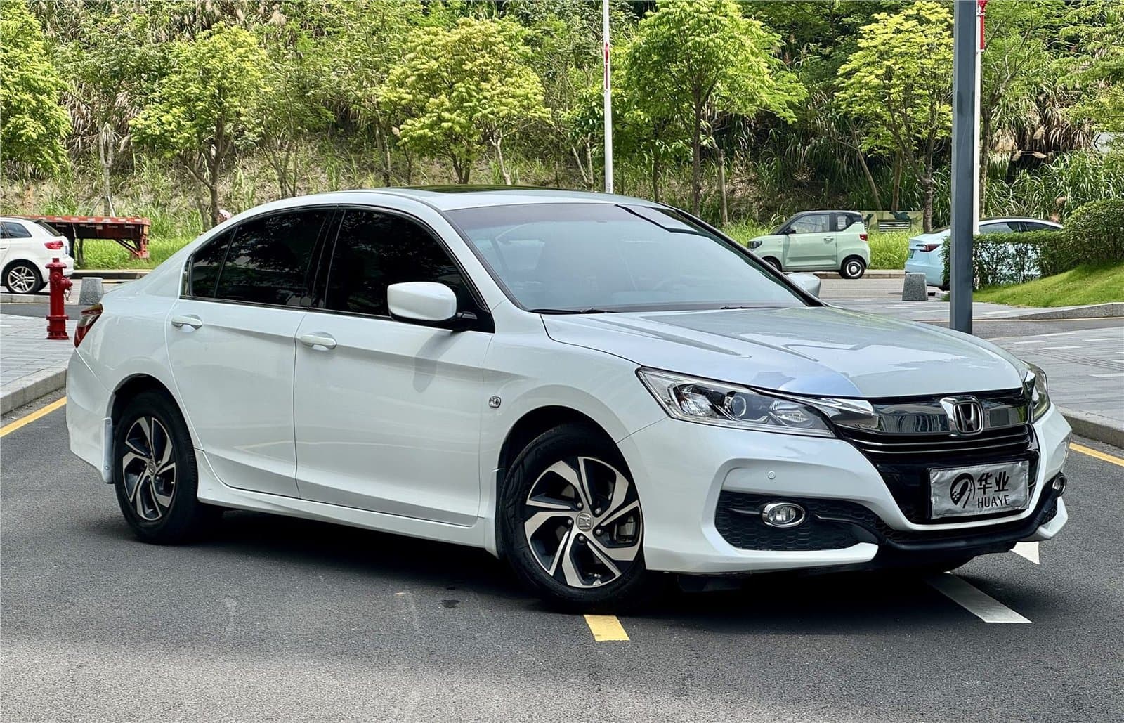 2016 Honda Accord 2.0L Comfort Edition Used Car gallery